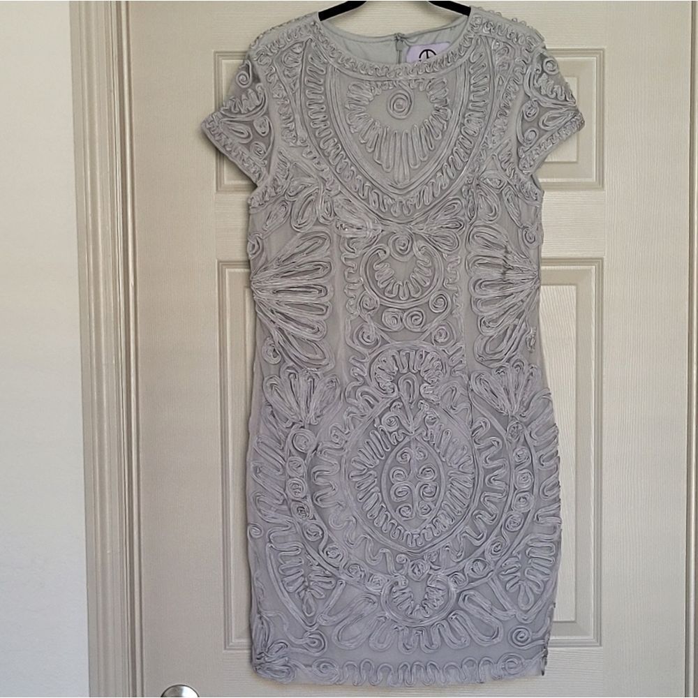 JS Collections Gray Embroidered Dress Sz M